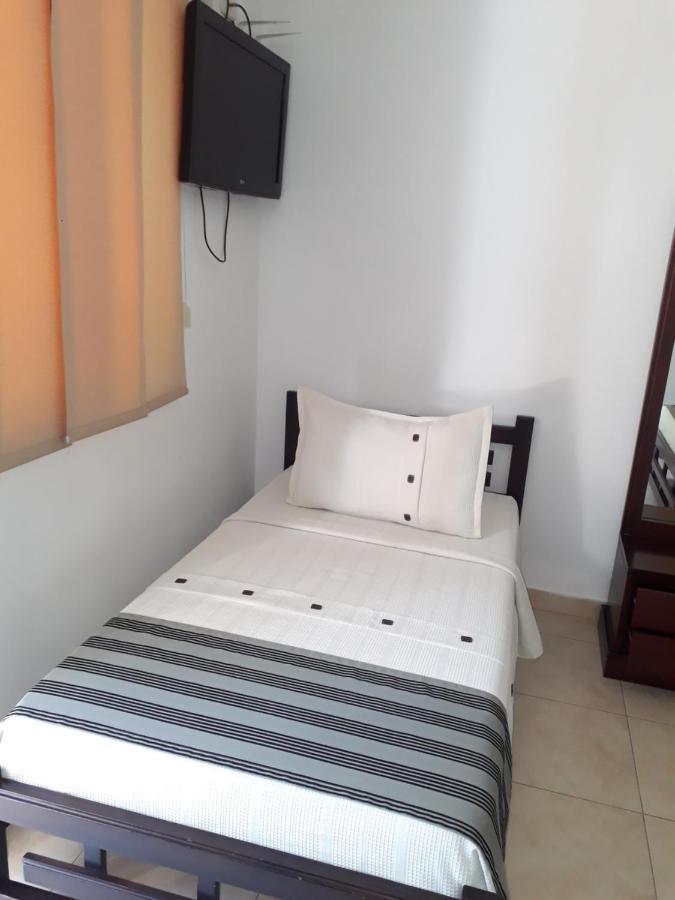 Hotel Boutique Ceiba Real Gigante Exterior photo