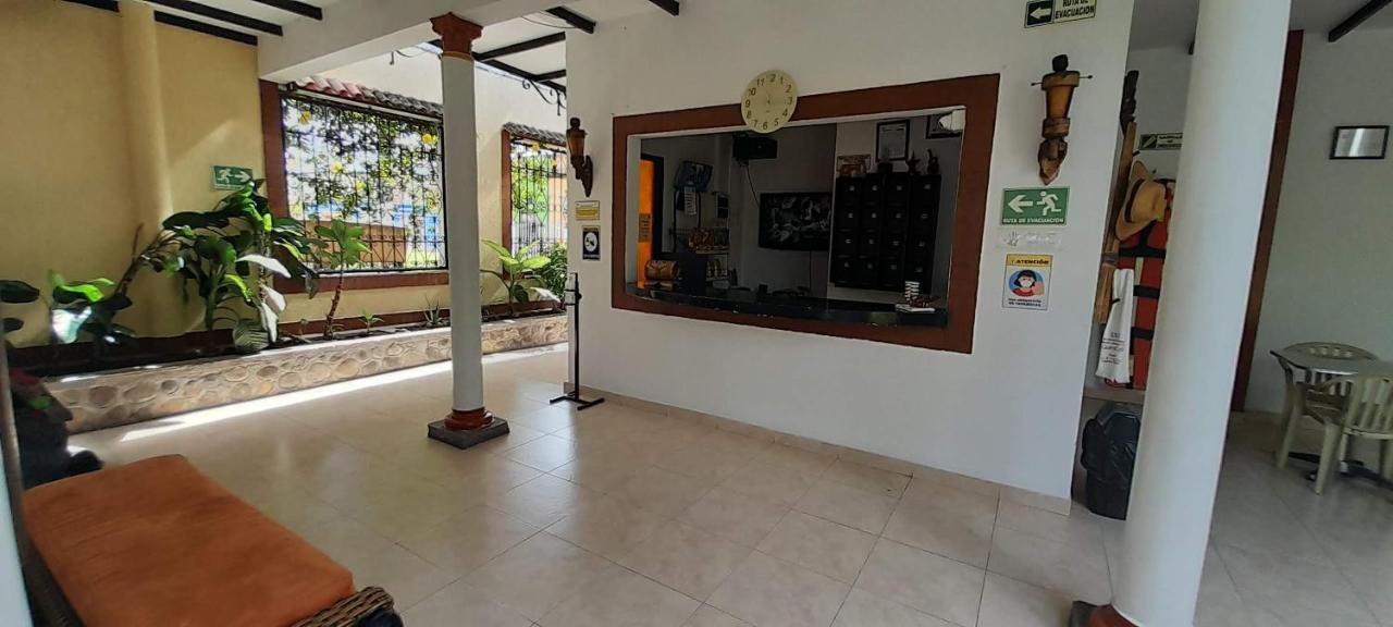 Hotel Boutique Ceiba Real Gigante Exterior photo