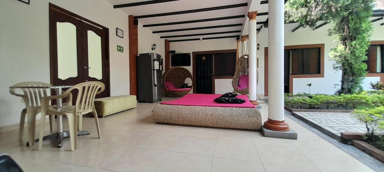 Hotel Boutique Ceiba Real Gigante Exterior photo